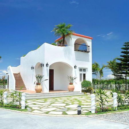 Sunlax B&B Yilan Екстер'єр фото