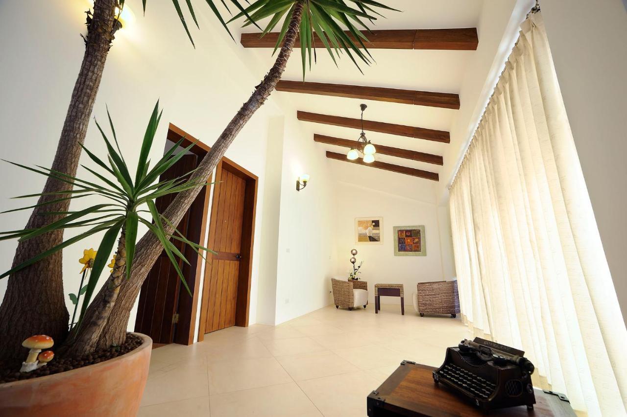 Sunlax B&B Yilan Екстер'єр фото
